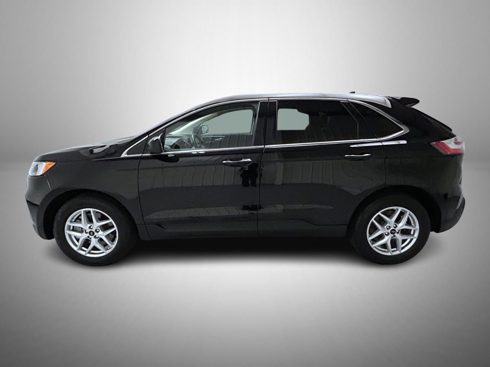 Used 2024 Ford Edge SEL image 8