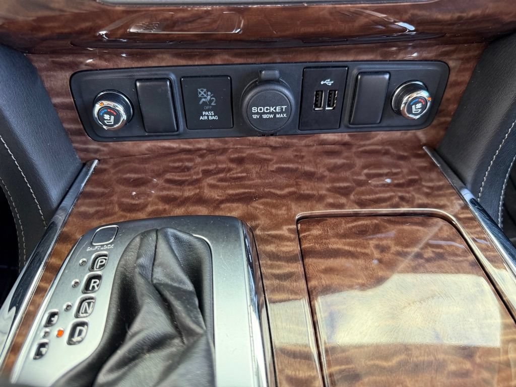 Used 2019 Nissan Armada Platinum w/ Captain's Chairs Package RWD image 26