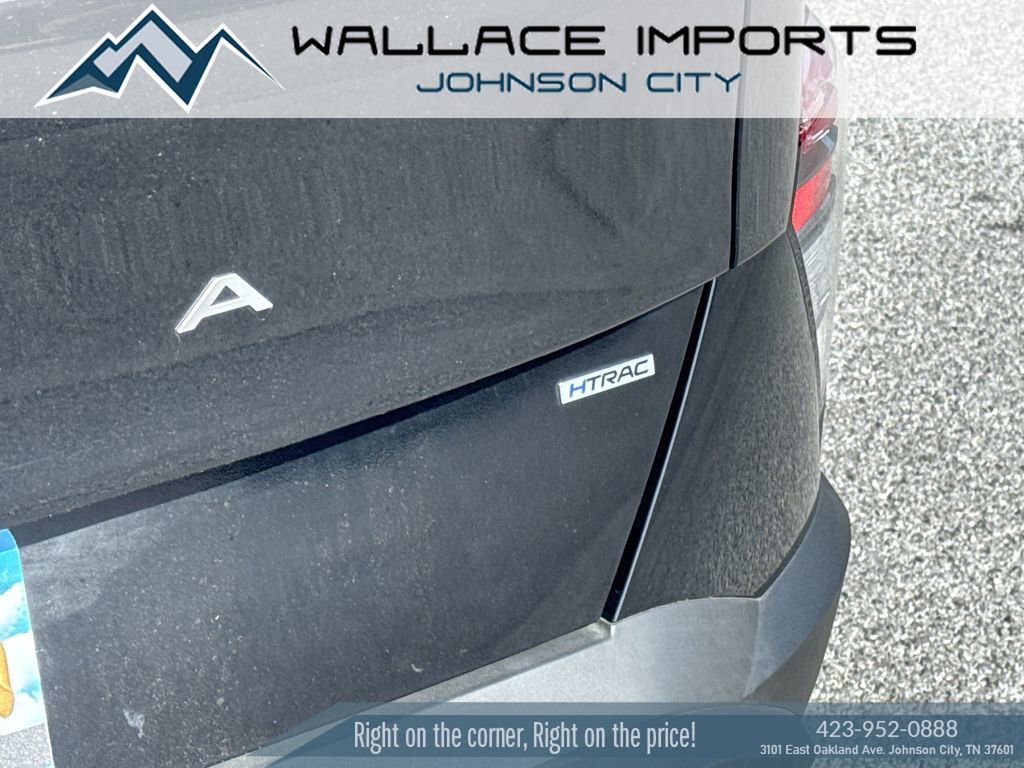 Used 2025 Hyundai Kona SEL image 11