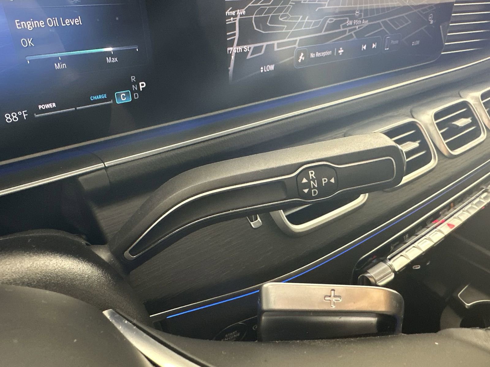 Used 2024 Mercedes-Benz GLS 450 4MATIC image 24