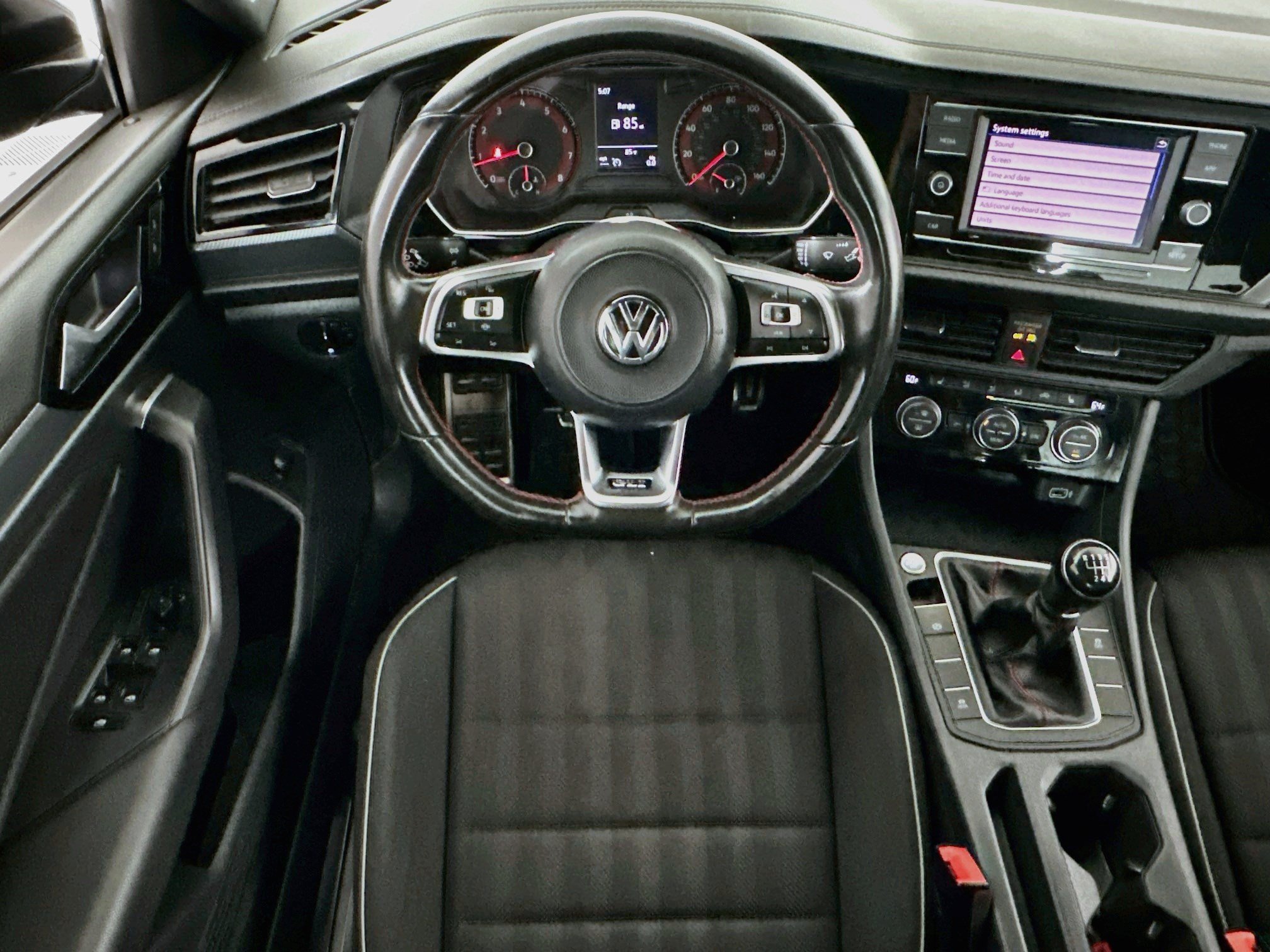 Used 2019 Volkswagen Jetta GLI FWD image 21