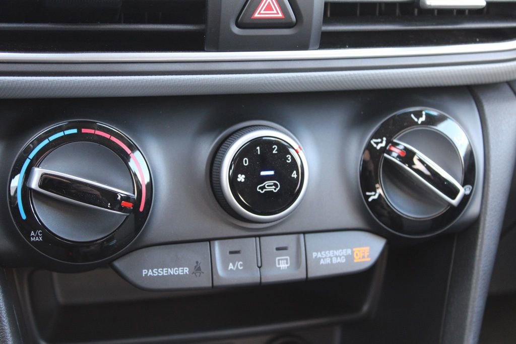 Used 2021 Hyundai Kona SEL w/ Cargo Package image 36