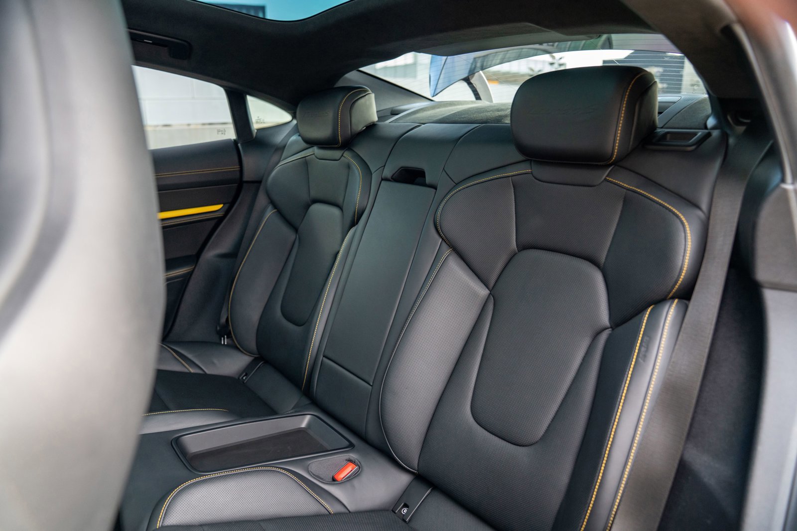 Certified 2021 Porsche Taycan Turbo S image 22