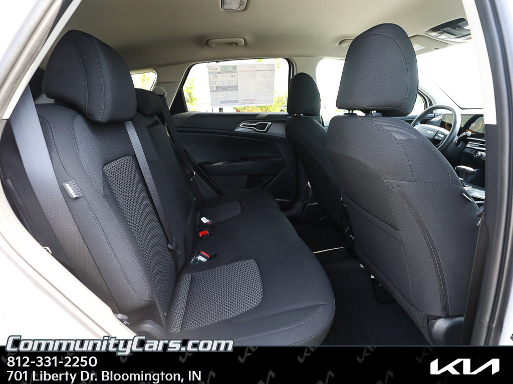 New 2026 Kia Sportage LX w/ LX Convenience Package FWD image 19