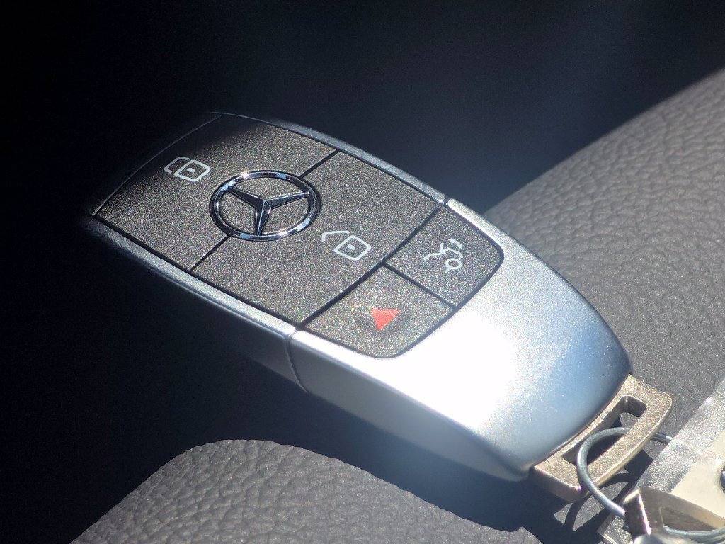 New 2026 Mercedes-Benz GLB 250 4MATIC image 37
