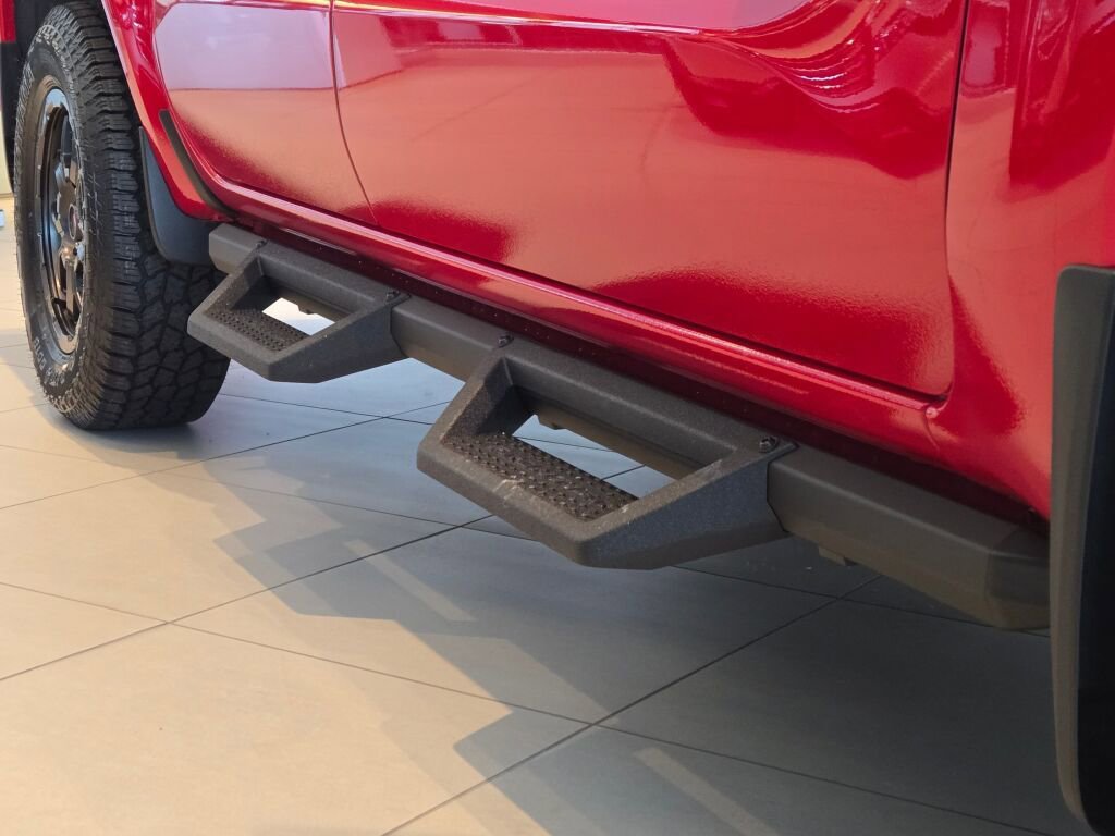 New 2025 Nissan Frontier SV w/ SV Convenience Package AWD/4WD image 6