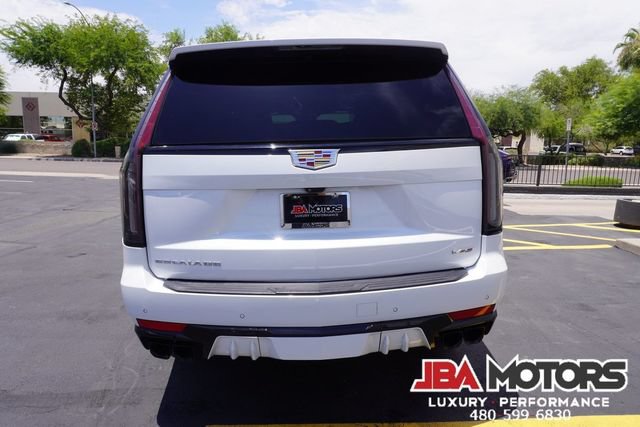 Used 2023 Cadillac Escalade V AWD/4WD image 63