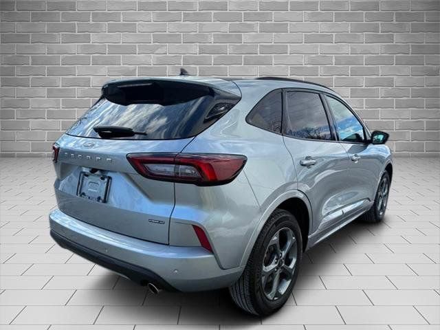 Certified 2023 Ford Escape ST-Line Select w/ Tech Pack #1 AWD/4WD image 7