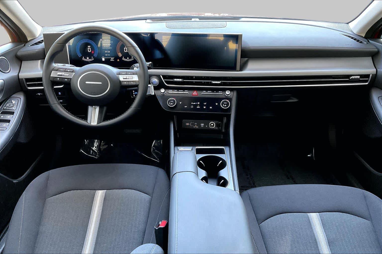 Certified 2026 Hyundai Sonata SEL AWD/4WD image 16