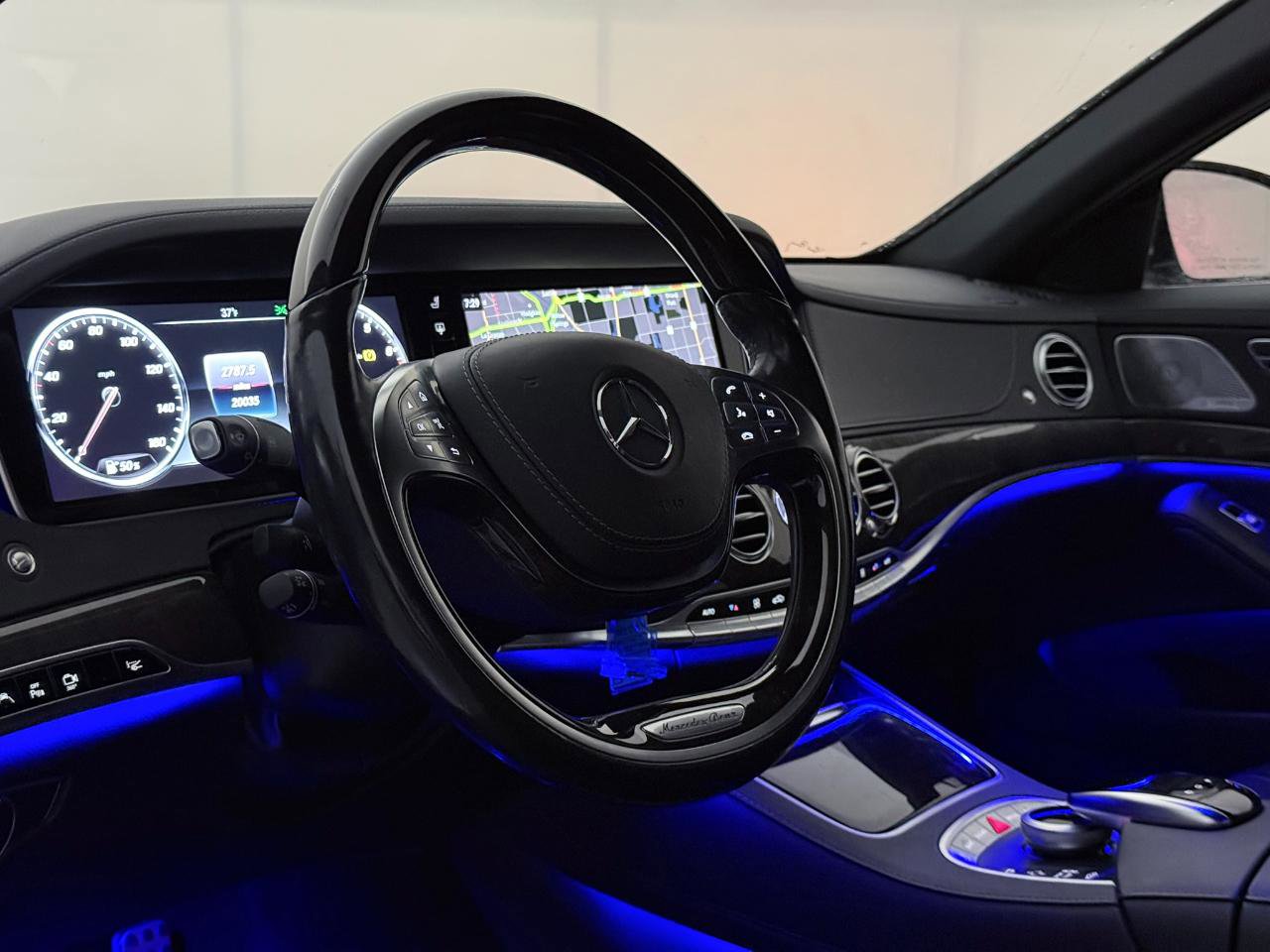 Used 2015 Mercedes-Benz S 550 Sedan image 19