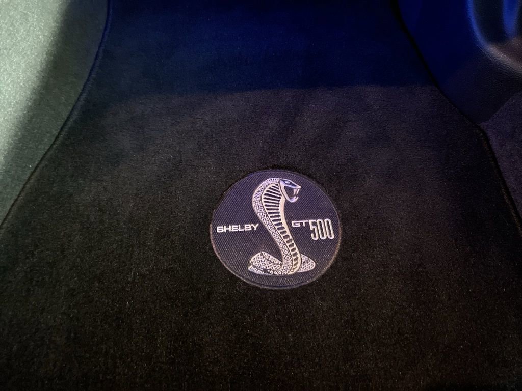 Used 2011 Ford Mustang Shelby GT500 w/ SVT Performance Pkg image 20