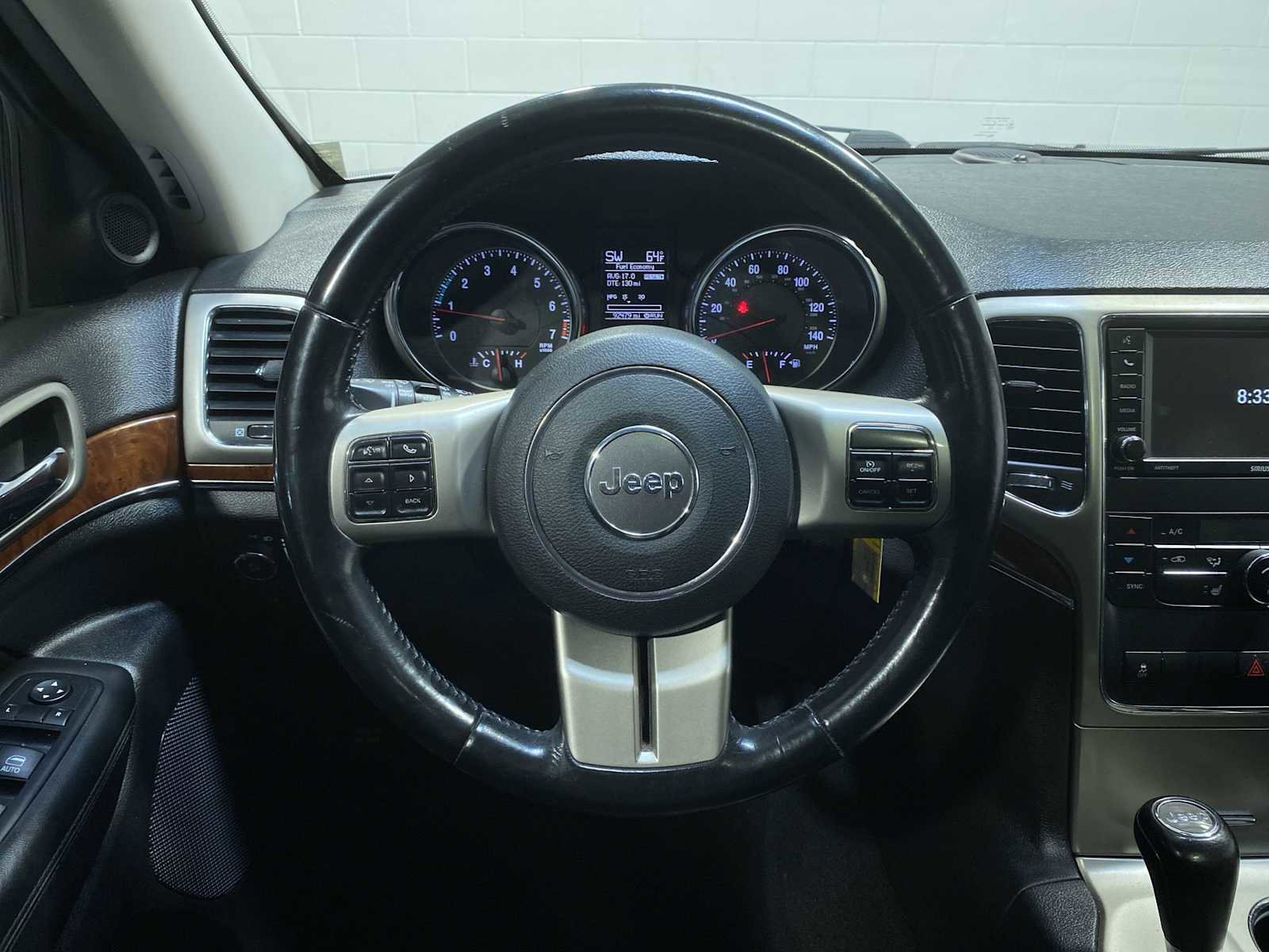 Used 2012 Jeep Grand Cherokee Limited image 15