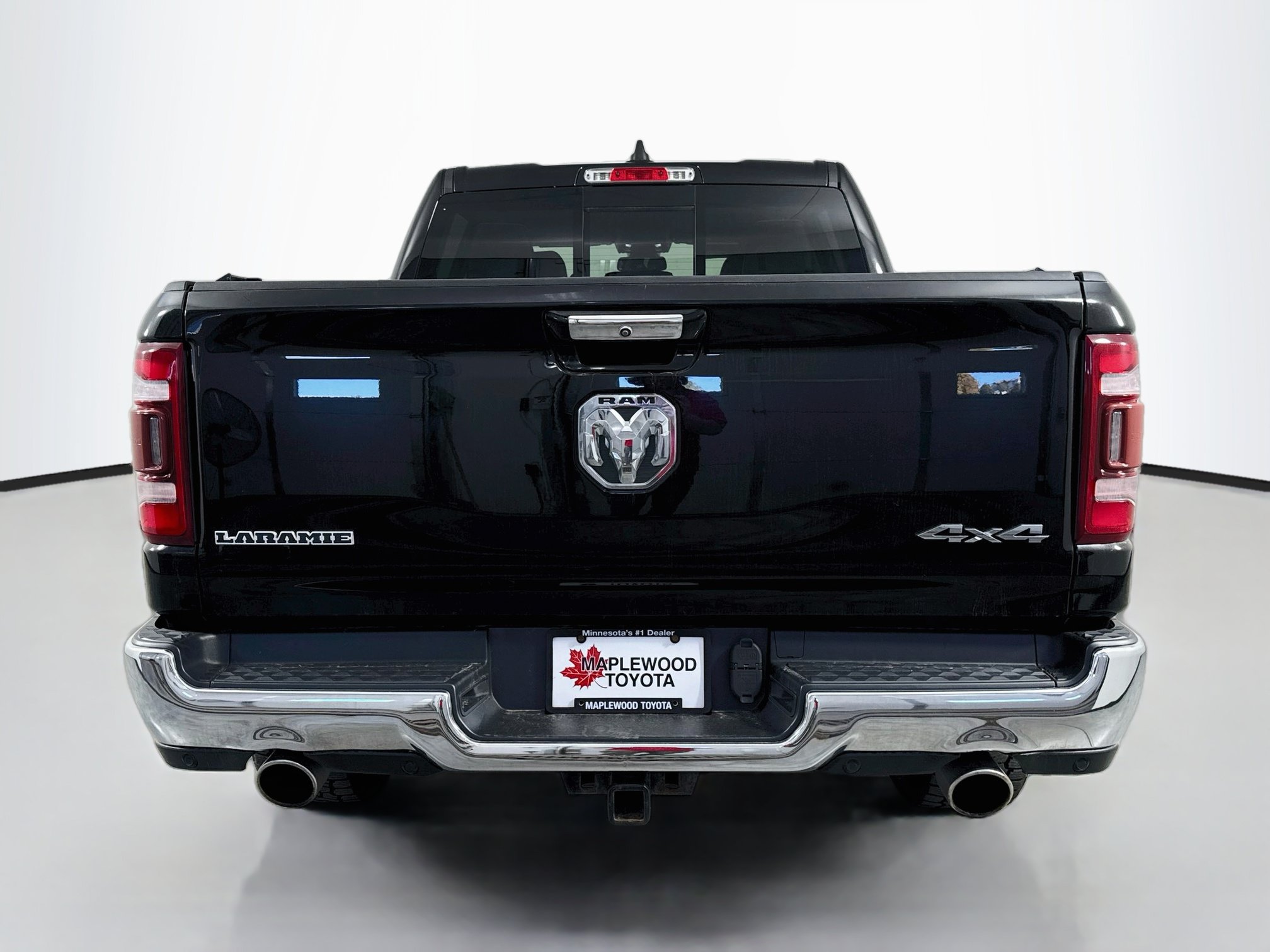 Used 2019 RAM 1500 Laramie AWD/4WD image 6
