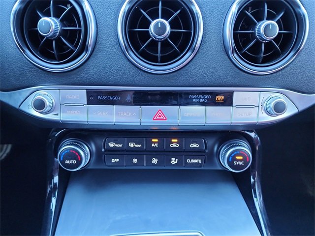 Used 2020 Kia Stinger GT image 26