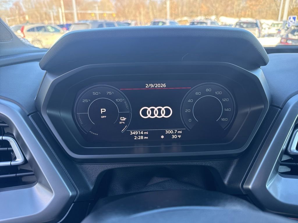 Used 2022 Audi Q4 e-tron Premium Plus image 9