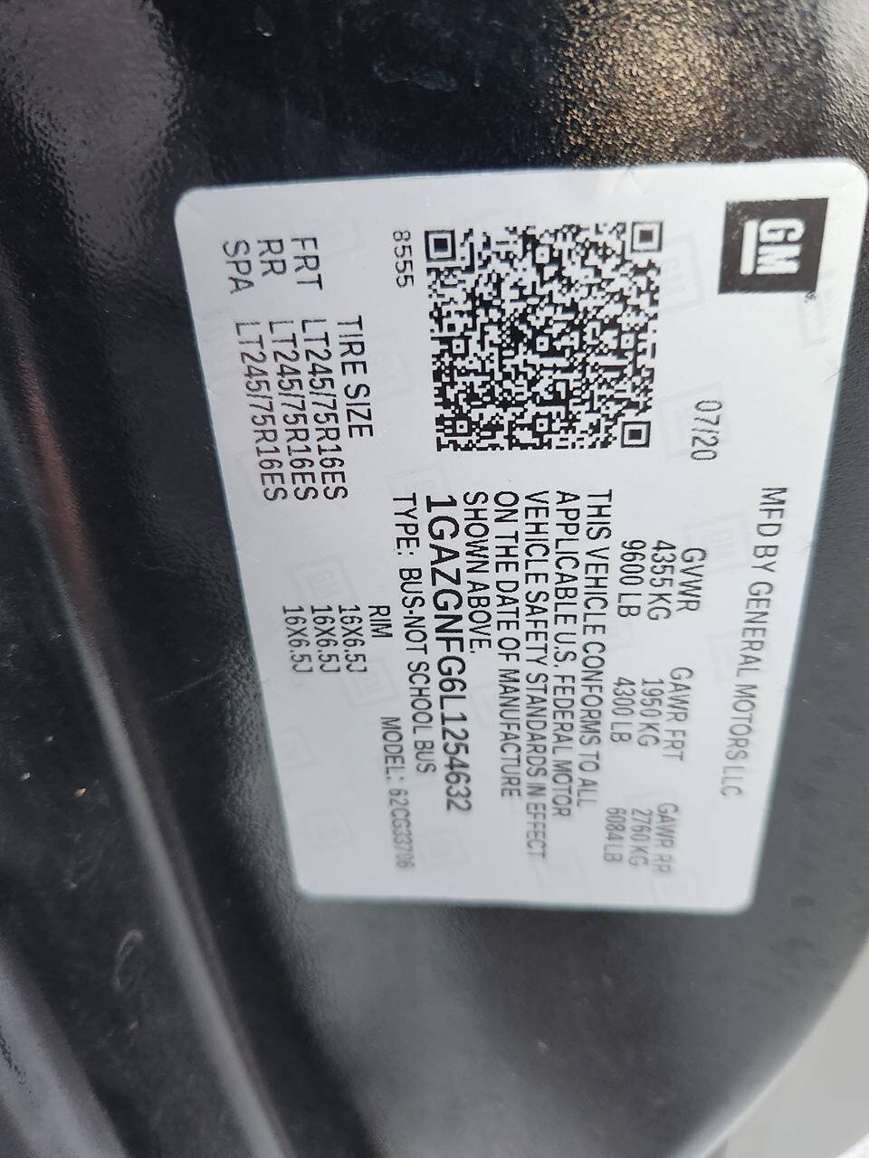 Used 2020 Chevrolet Express 3500 LS RWD image 11