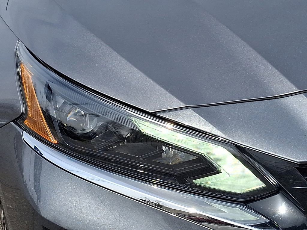Used 2025 Nissan Altima 2.5 SV image 10