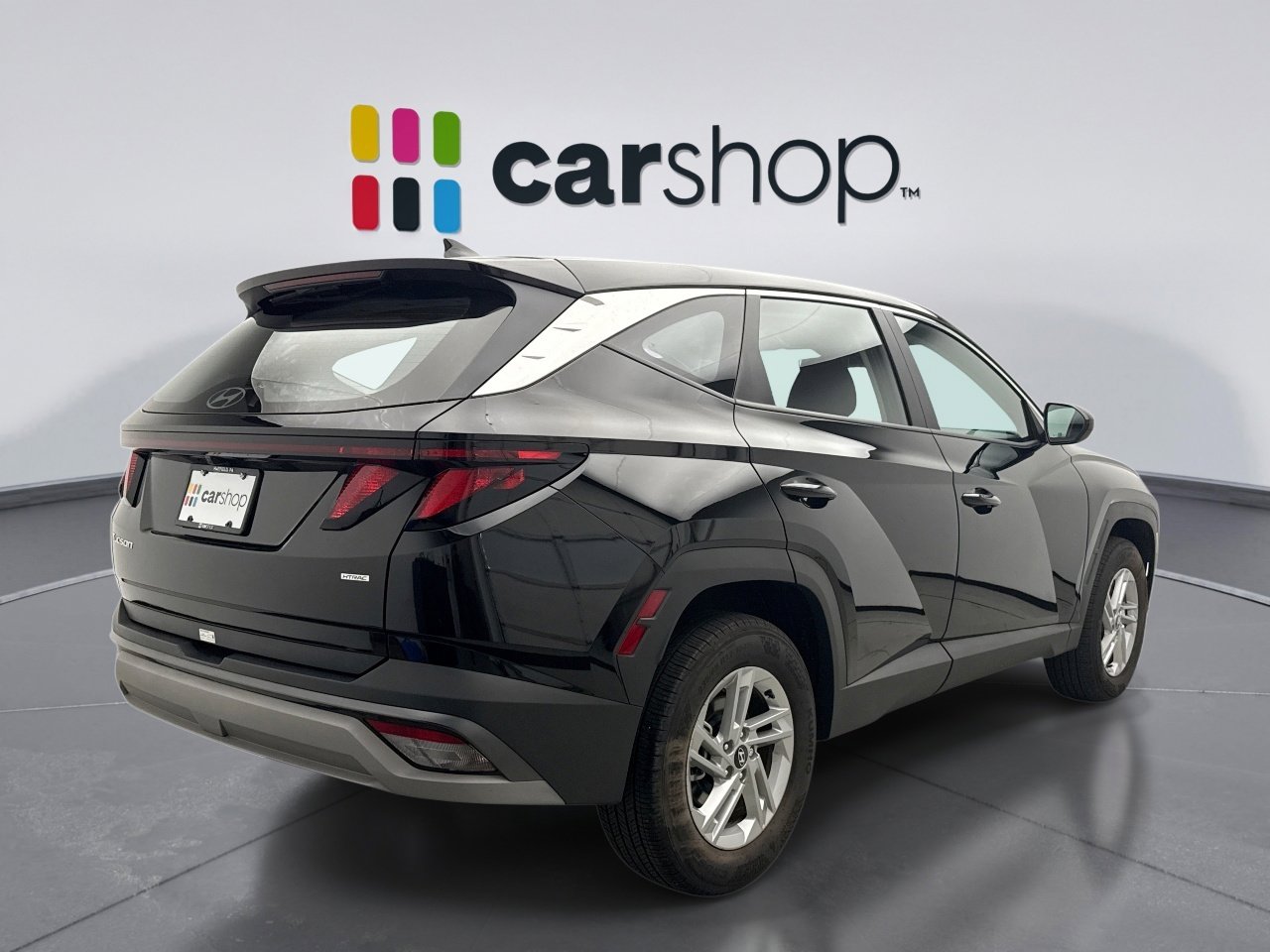 Used 2025 Hyundai Tucson SE image 5