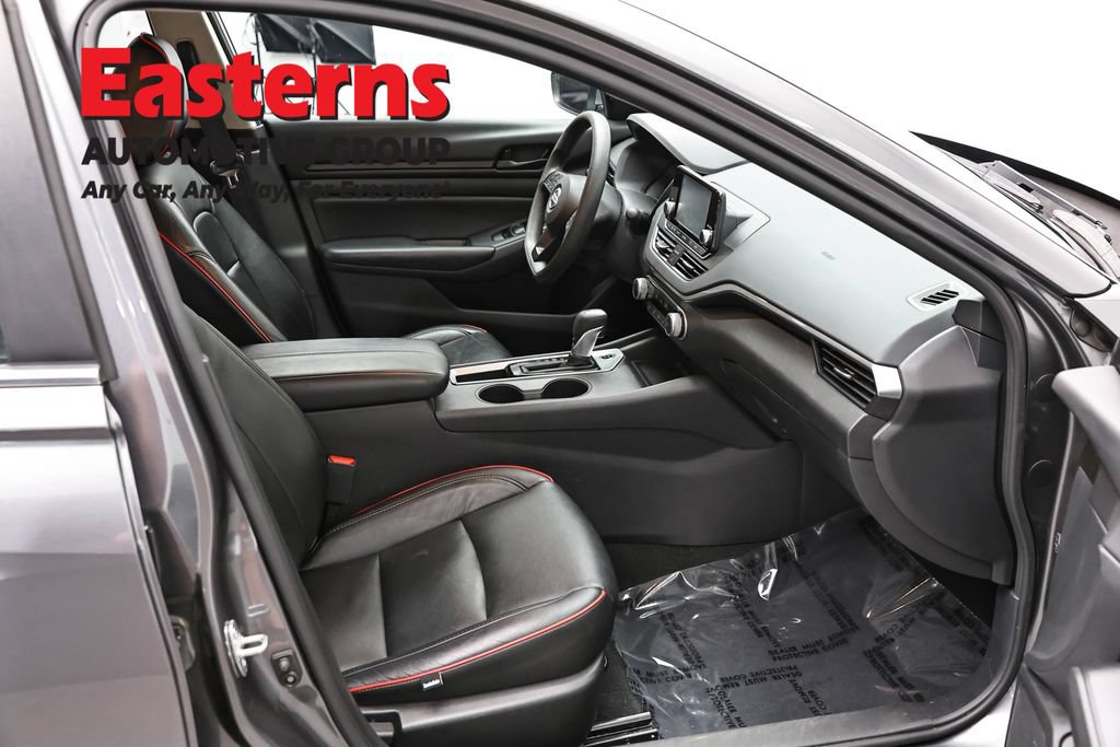 Used 2023 Nissan Altima 2.5 S FWD image 23
