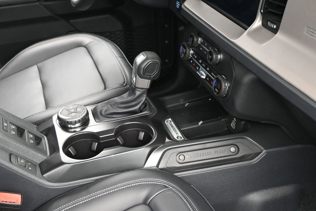 New 2026 Ford Bronco Outer Banks AWD/4WD image 41
