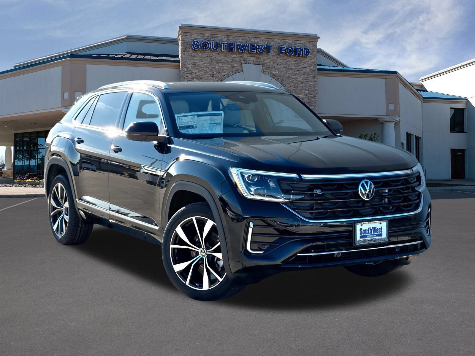 Used 2025 Volkswagen Atlas Cross Sport SEL Premium R-Line AWD/4WD image 1