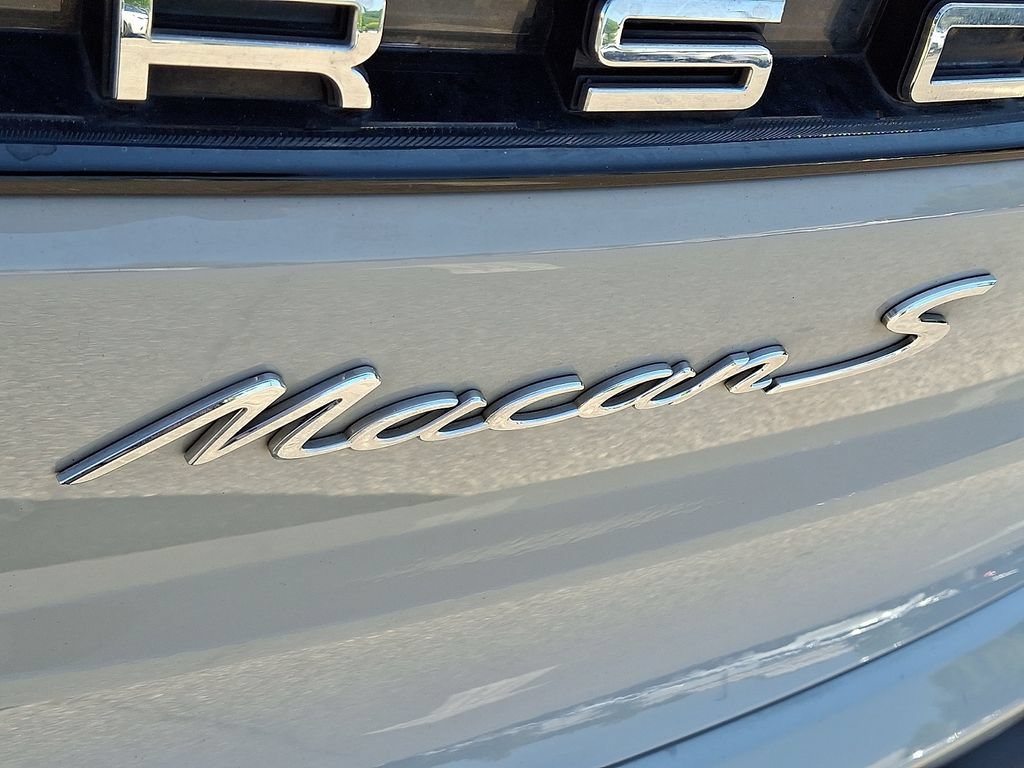 Used 2024 Porsche Macan S AWD/4WD image 31