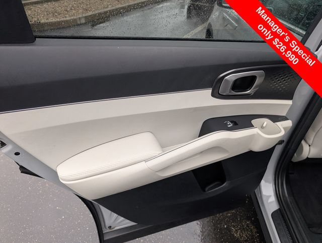 Used 2024 Kia Sorento S AWD/4WD image 10