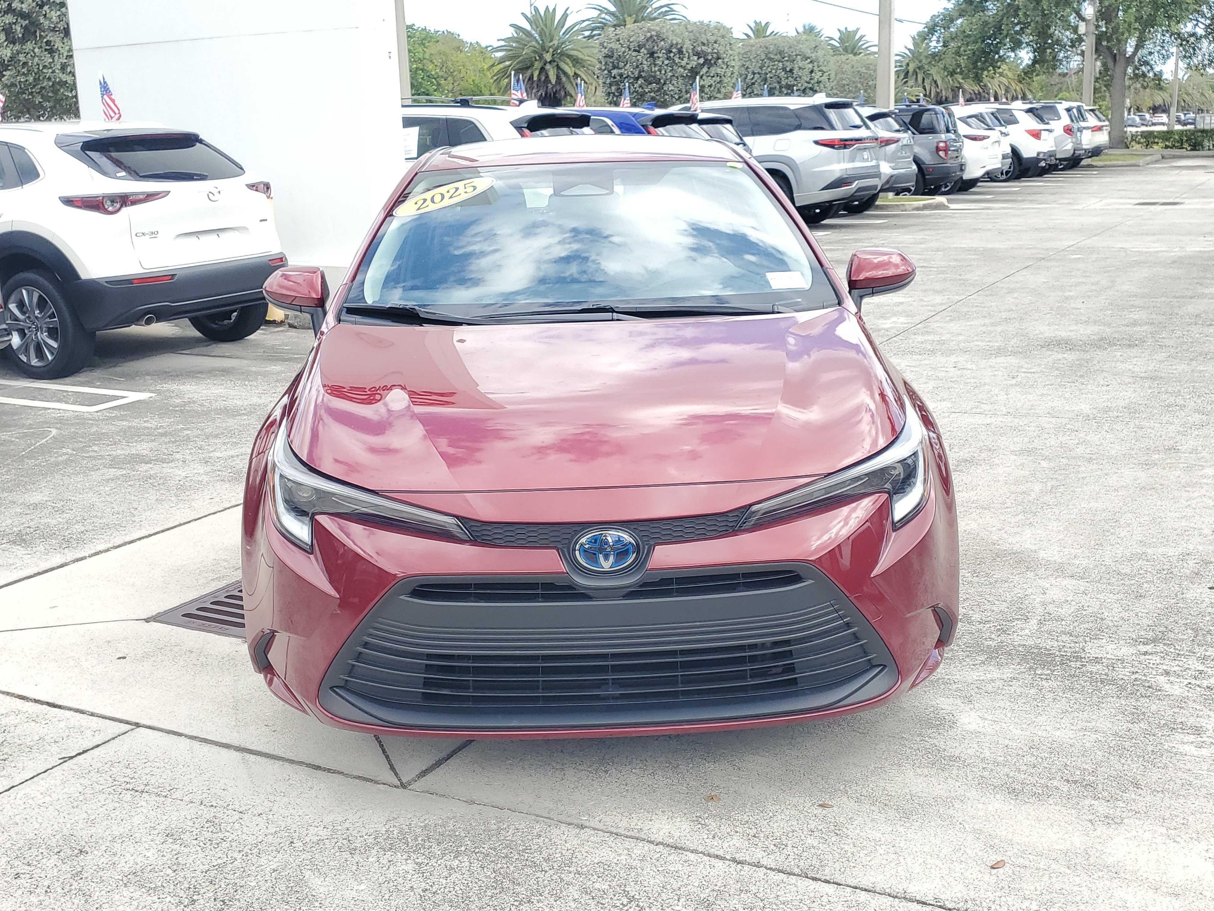 Certified 2025 Toyota Corolla LE FWD image 8