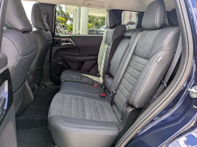 New 2026 Mitsubishi Outlander SE FWD image 16