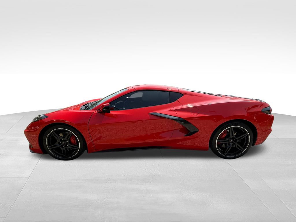 Used 2020 Chevrolet Corvette Stingray Preferred Cpe w/ 2LT Preferred Equipment Group RWD image 3