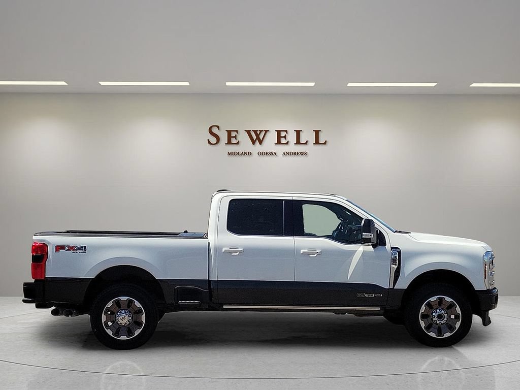 Used 2024 Ford F350 King Ranch w/ FX4 Off-Road Package AWD/4WD image 6