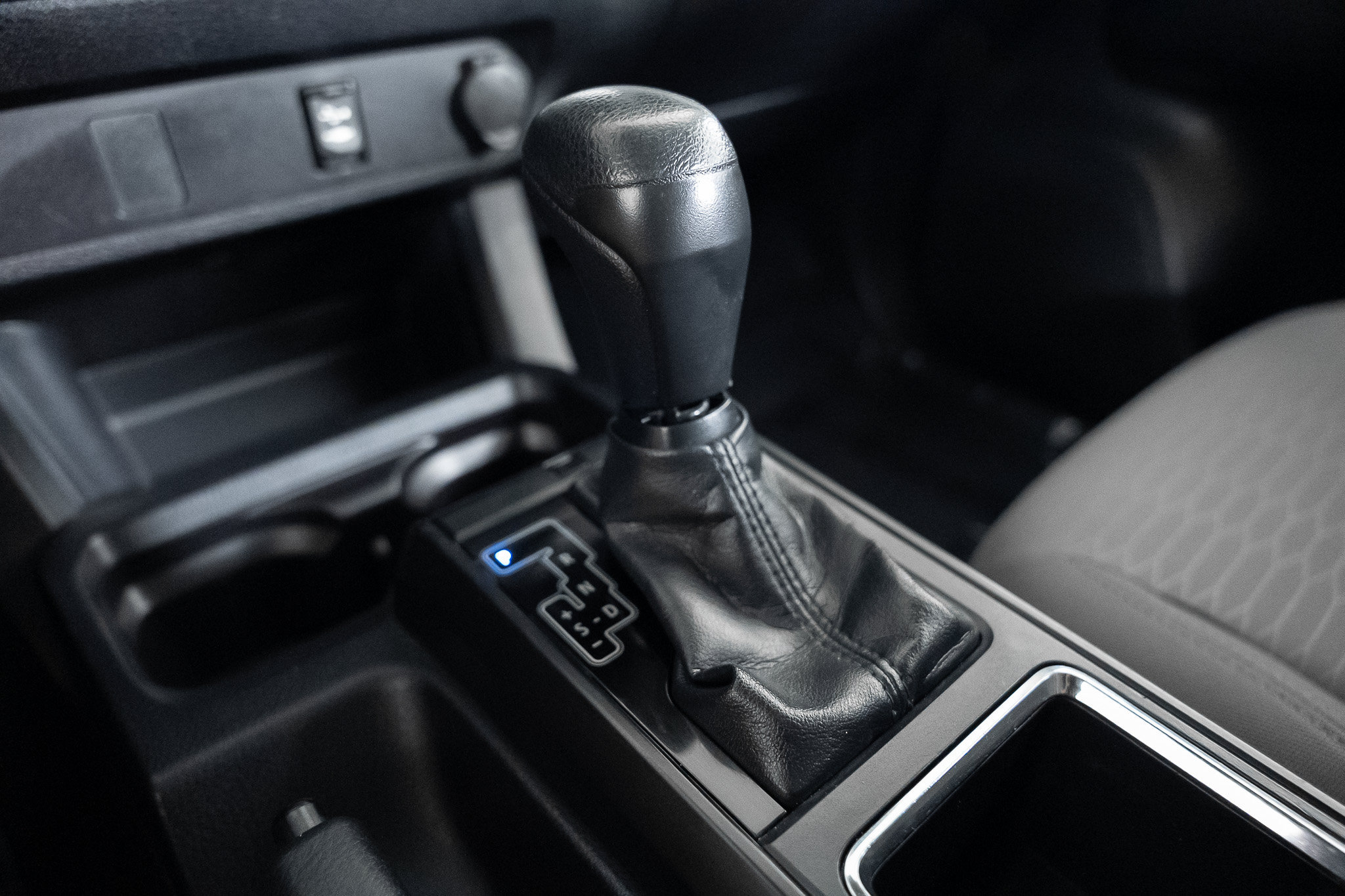 Used 2019 Toyota Tacoma SR w/ SR Convenience Package RWD image 35