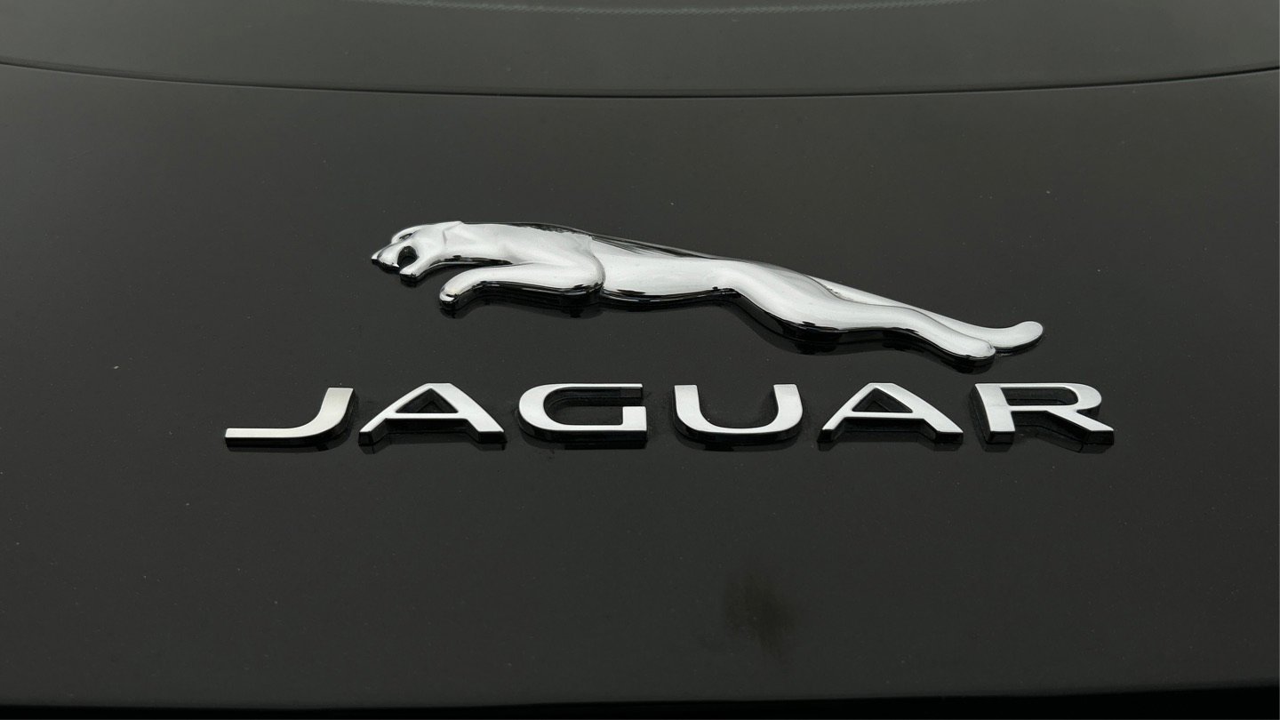 Used 2015 Jaguar F-TYPE S image 42