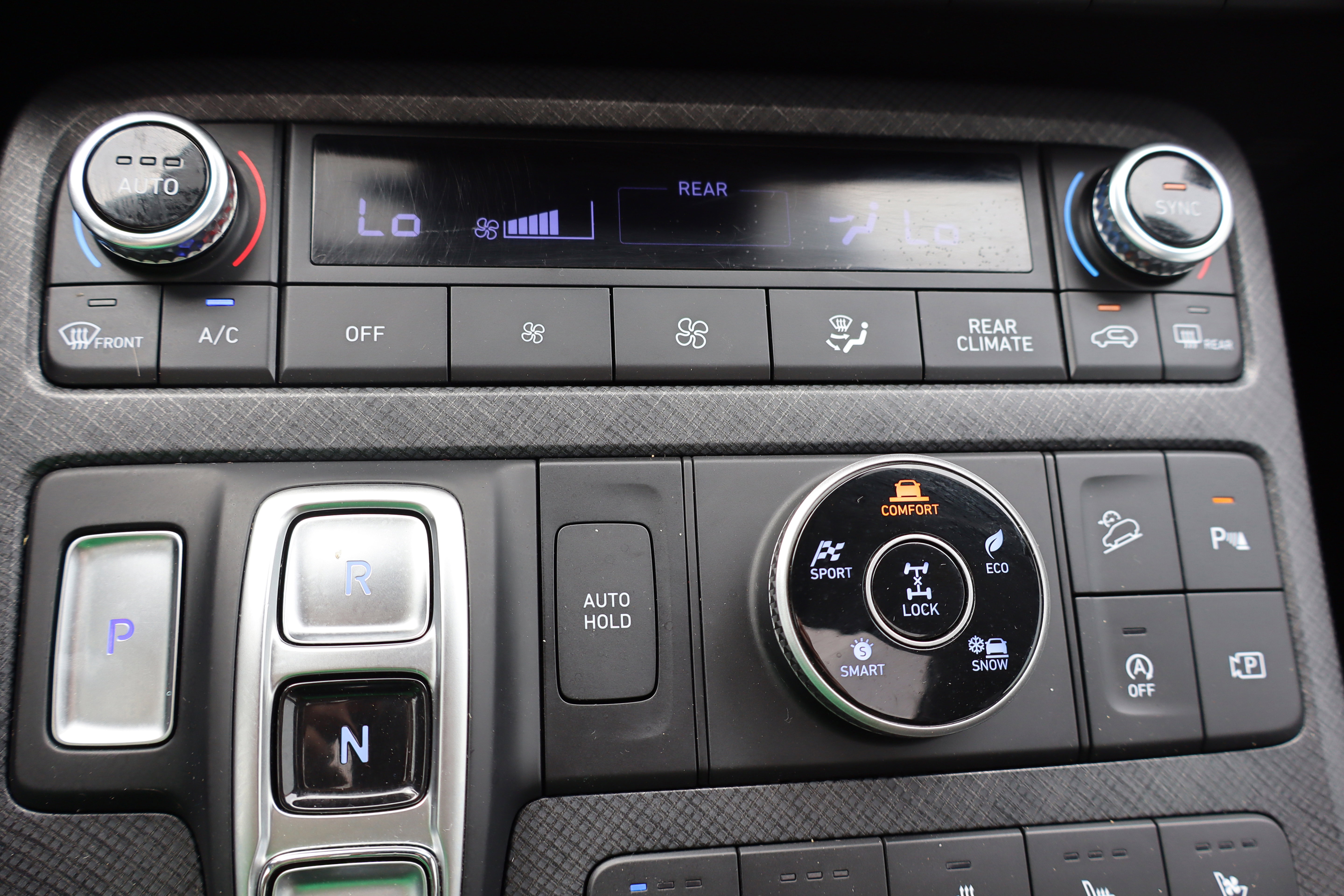 Used 2024 Hyundai Palisade Limited image 23