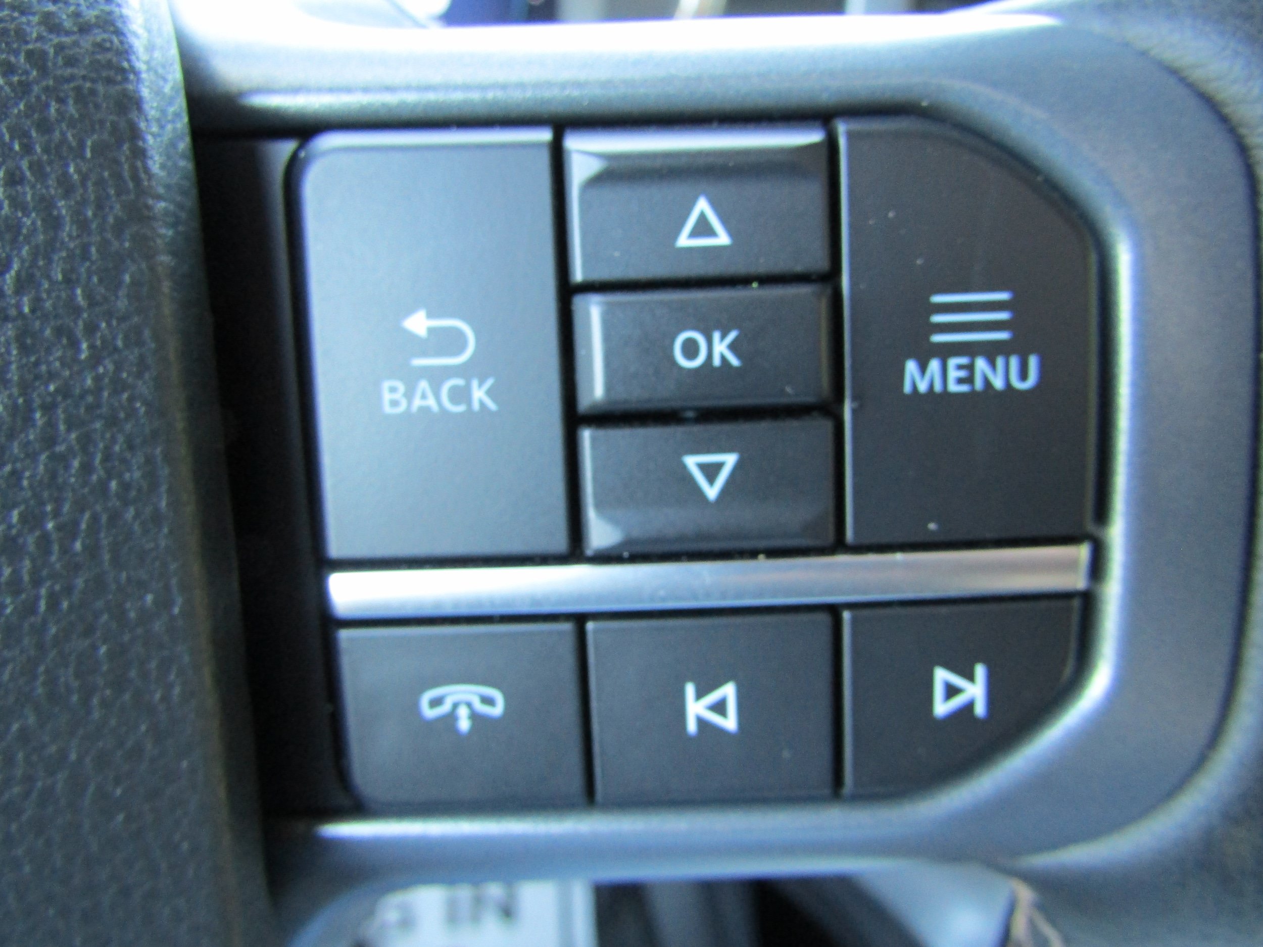 Used 2025 Ford F150 Lariat w/ Equipment Group 501A Mid AWD/4WD image 22