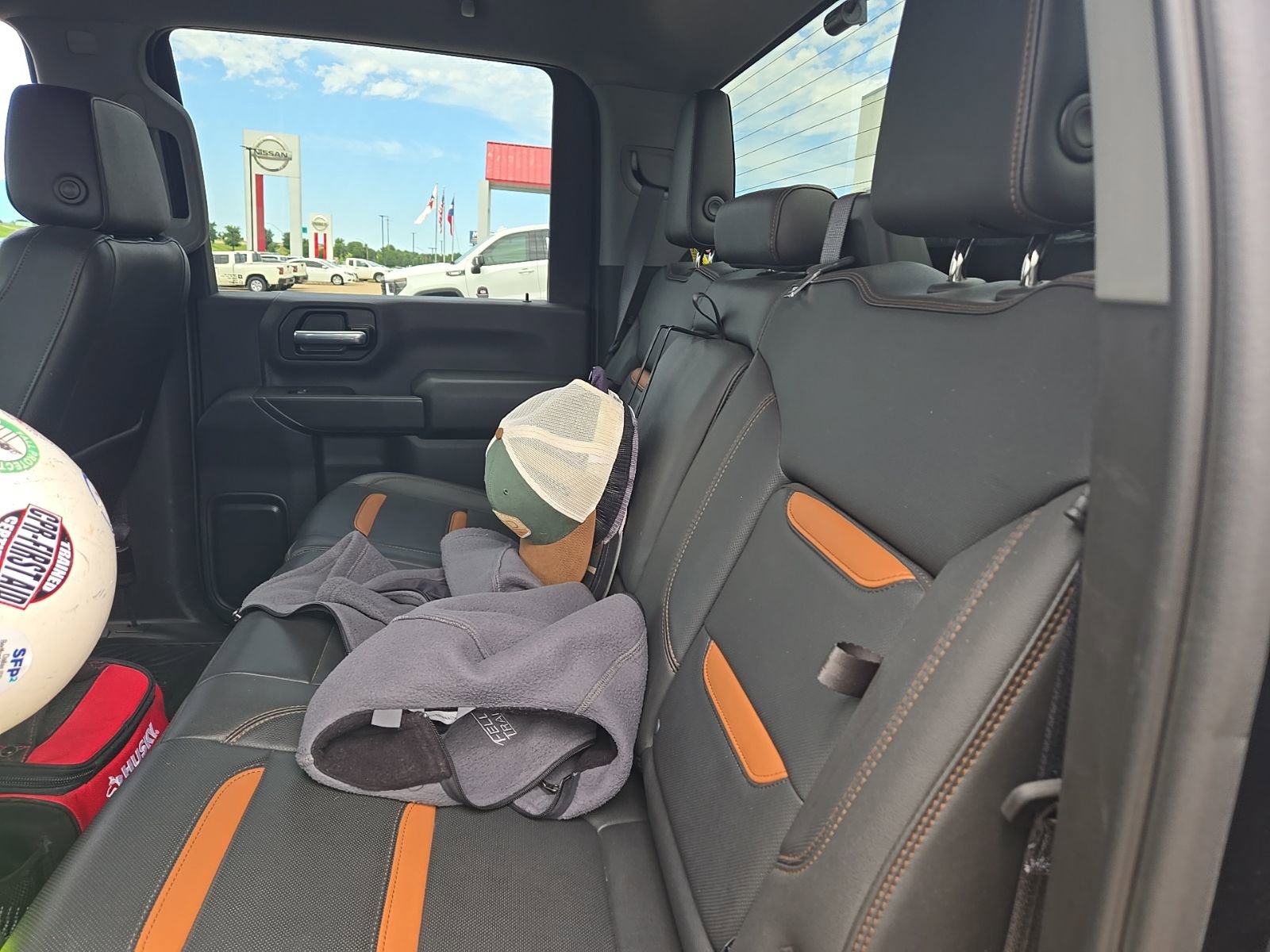 Used 2021 Chevrolet Silverado 2500 LT w/ Texas Edition AWD/4WD image 20