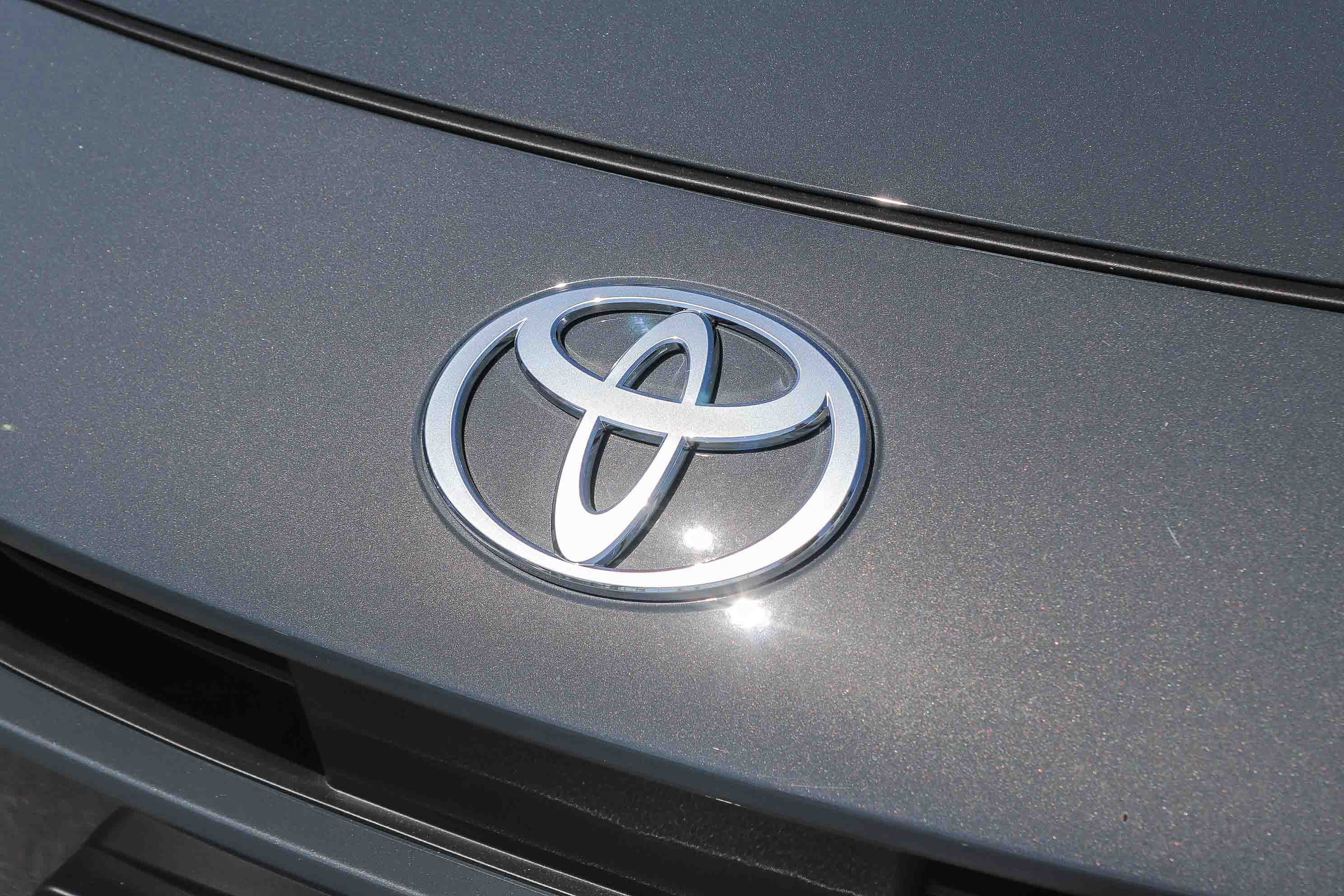 New 2026 Toyota Prius Plug-In Hybrid image 10