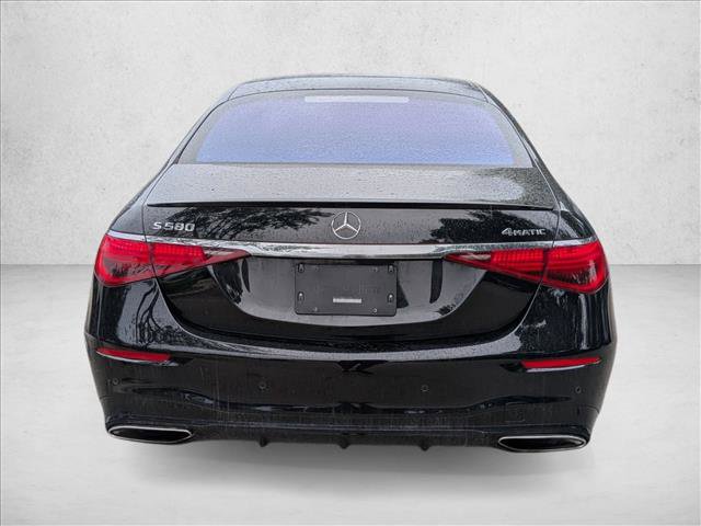 Used 2022 Mercedes-Benz S 580 4MATIC Sedan image 4