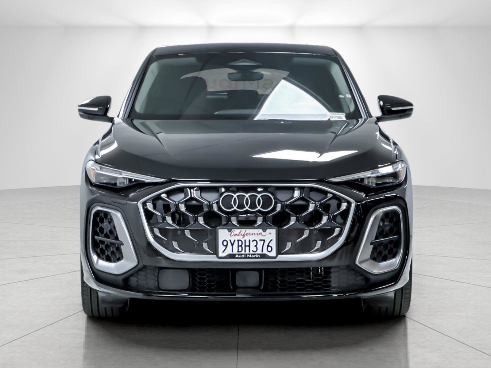 Certified 2025 Audi Q5 Prestige w/ 20" Wheel Package AWD/4WD image 8