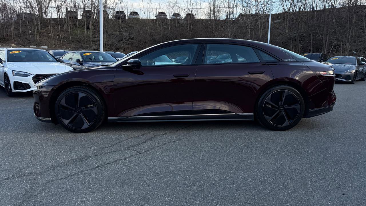 Used 2024 Lucid Air Touring image 4