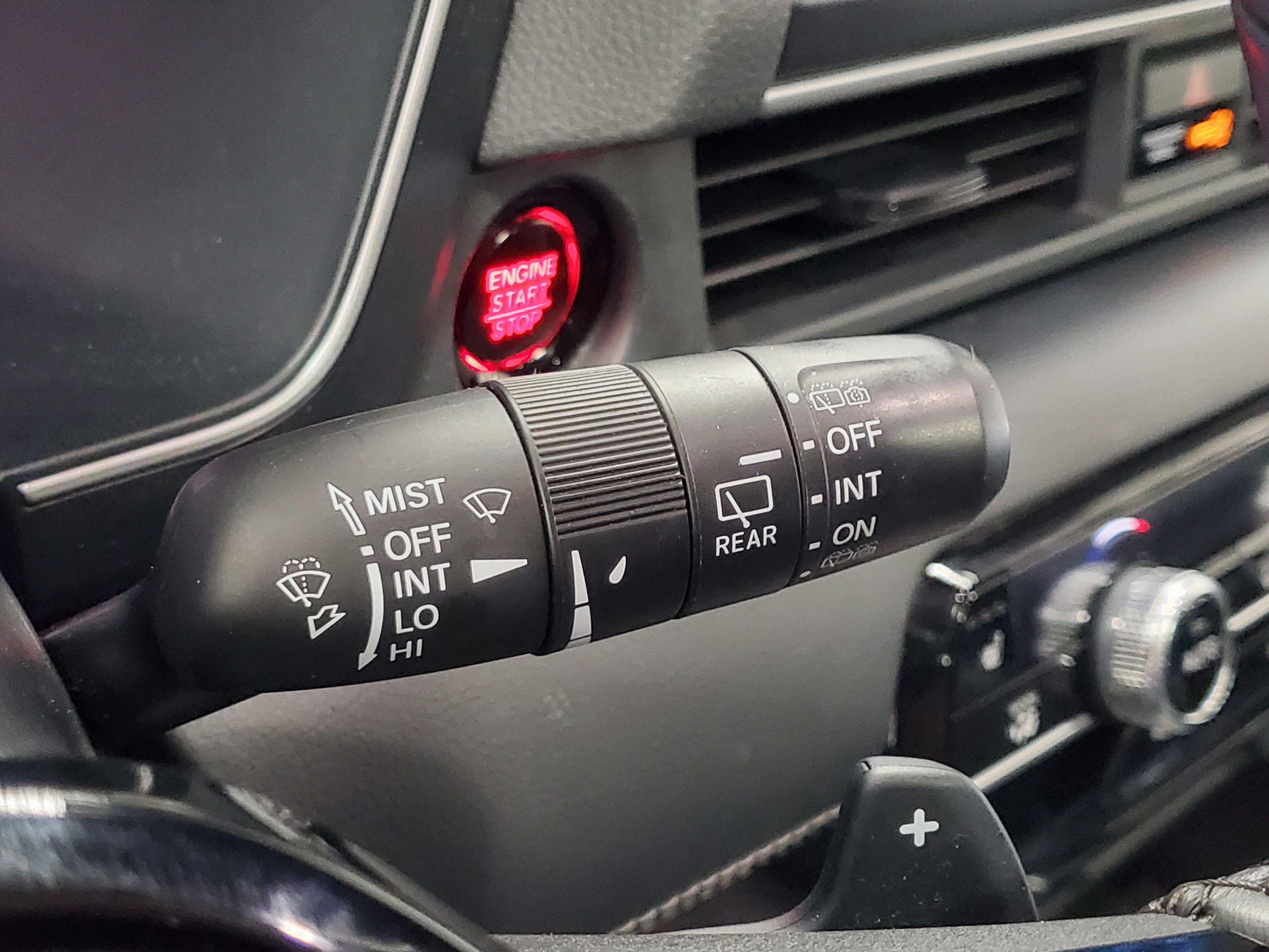 Certified 2024 Honda Pilot Touring image 33