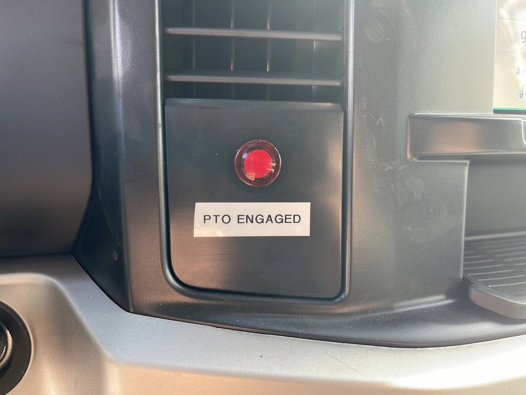 New 2026 Ford F550 4x4 SuperCab Super Duty image 41