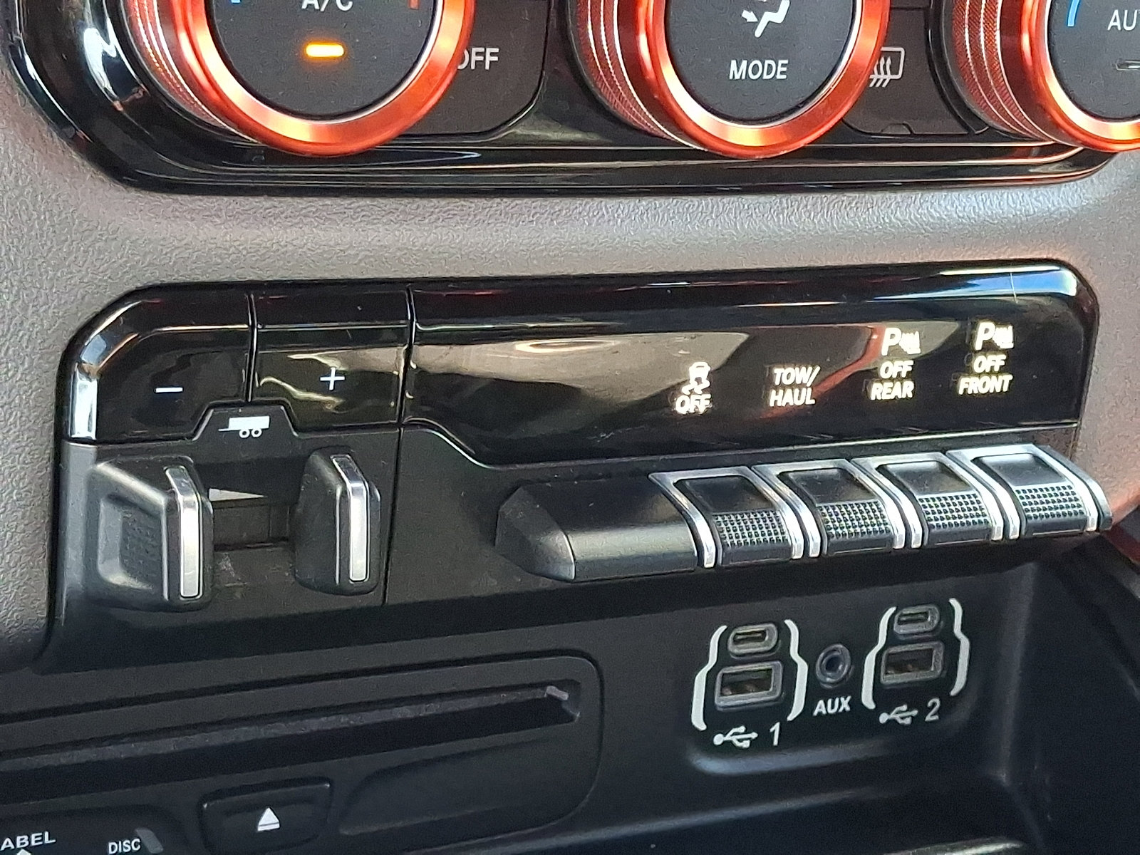 Used 2019 RAM 1500 Rebel w/ Rebel Level 2 Equipment Group AWD/4WD image 25