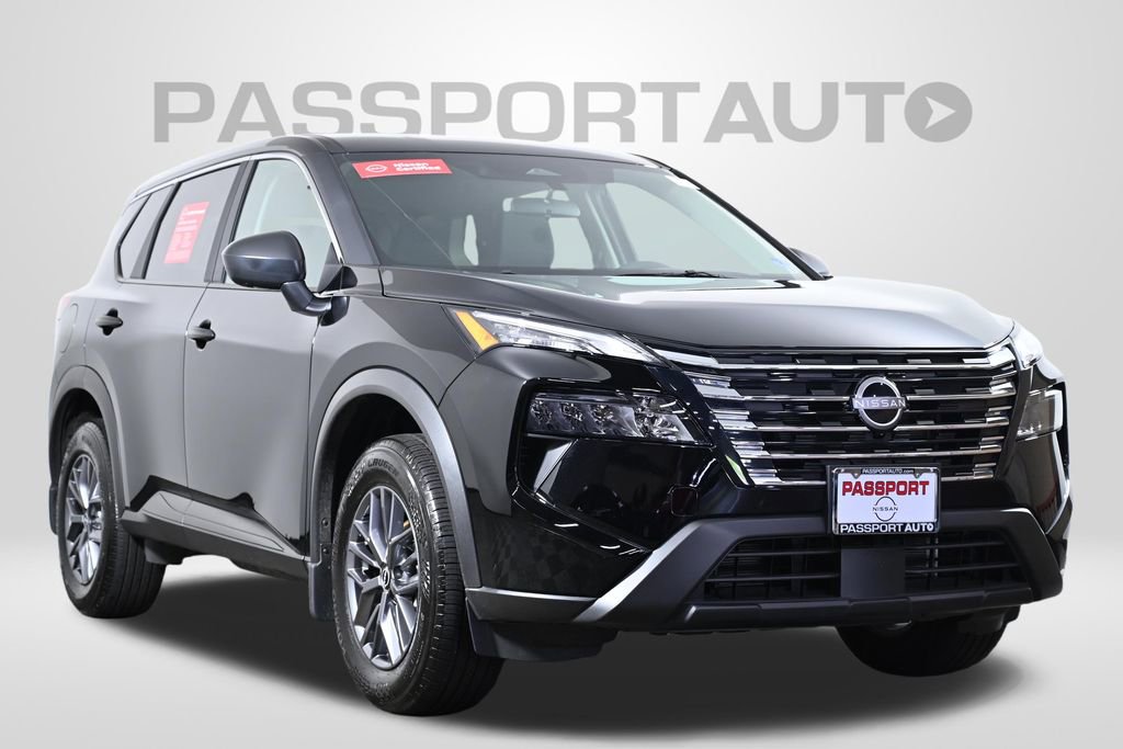 Certified 2025 Nissan Rogue S AWD/4WD image 4
