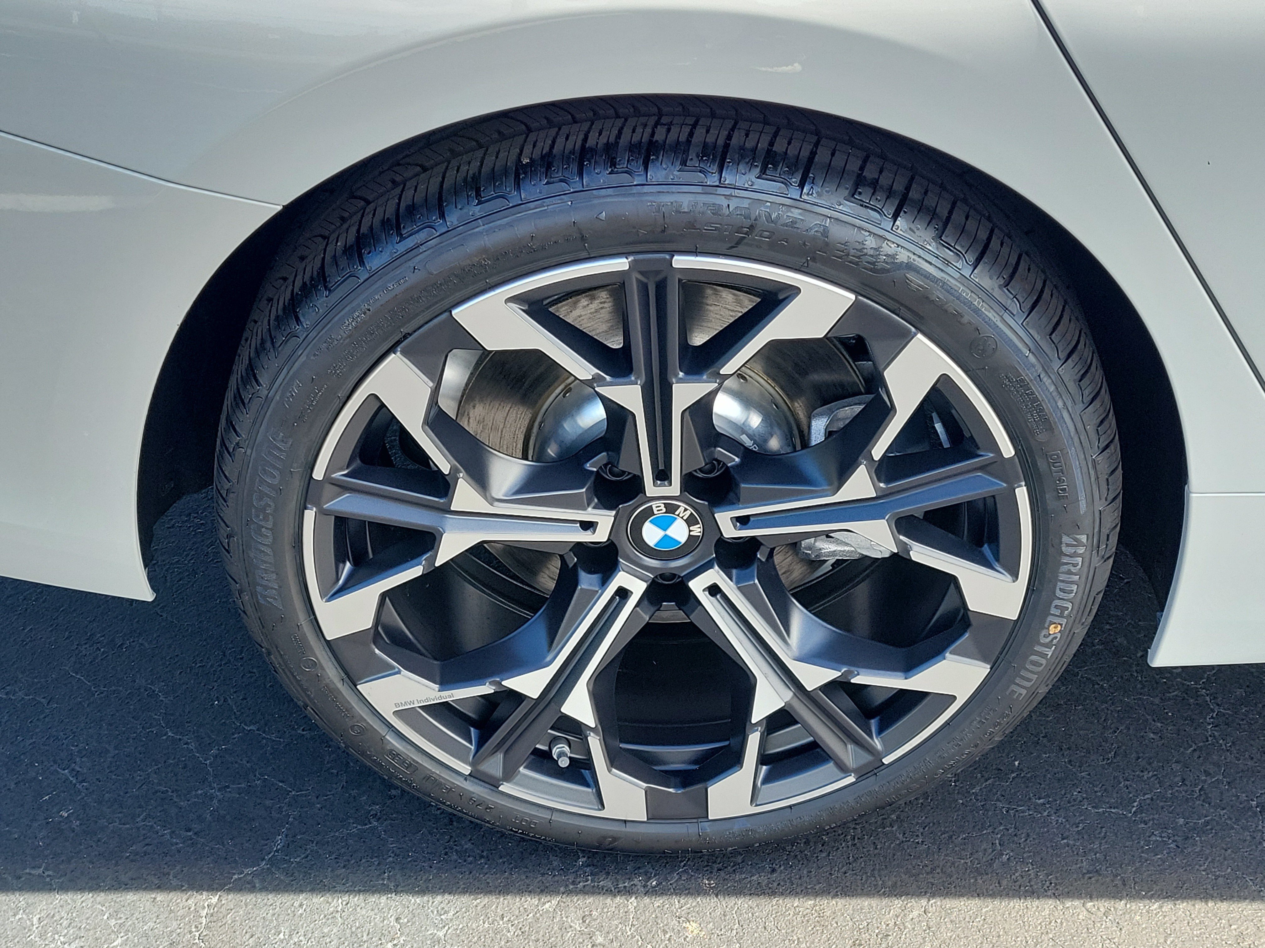 New 2026 BMW 330i xDrive Sedan w/ Premium Package AWD/4WD image 5