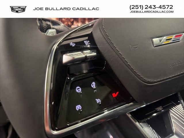 New 2026 Cadillac Optiq V AWD/4WD image 15