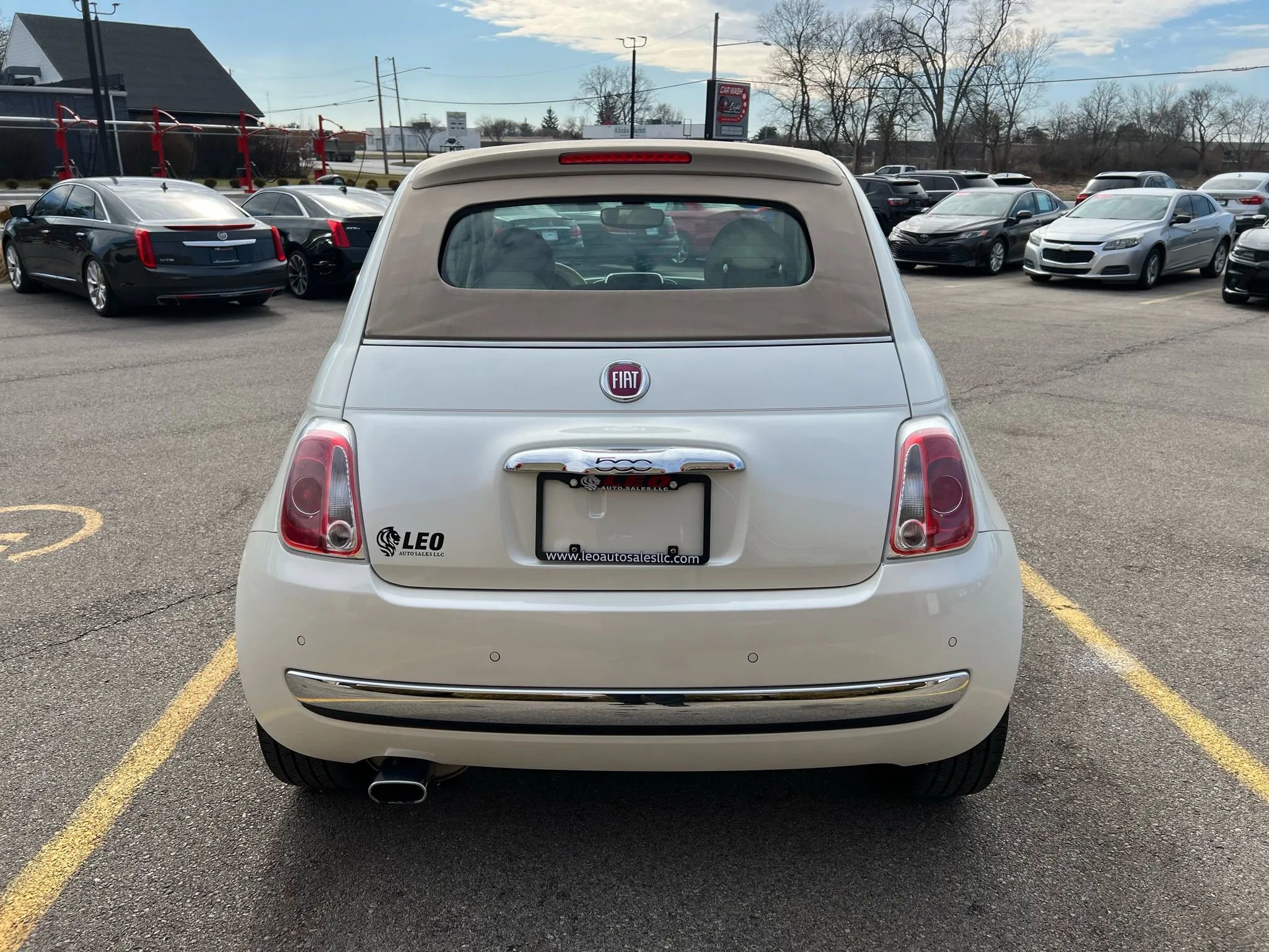 Used 2017 FIAT 500 Lounge image 6