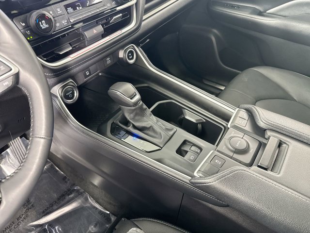 Used 2026 Toyota Grand Highlander AWD Hybrid image 18