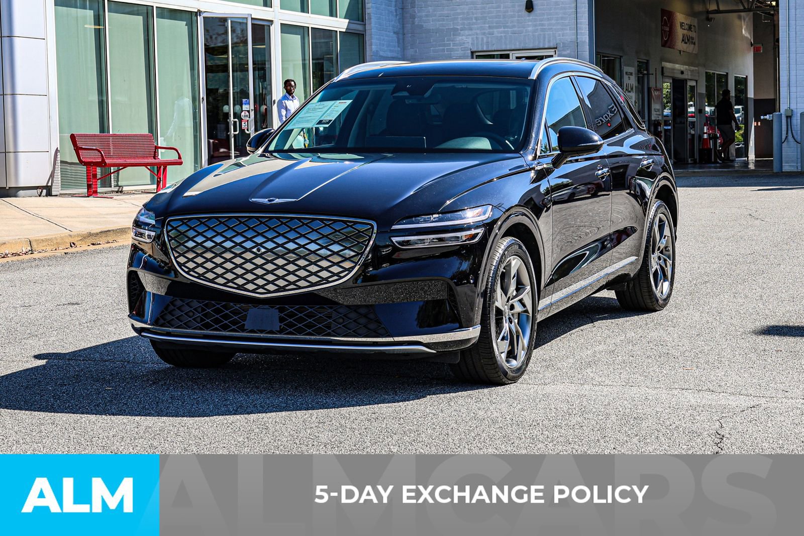 Used 2024 Genesis Electrified GV70 Advanced image 4