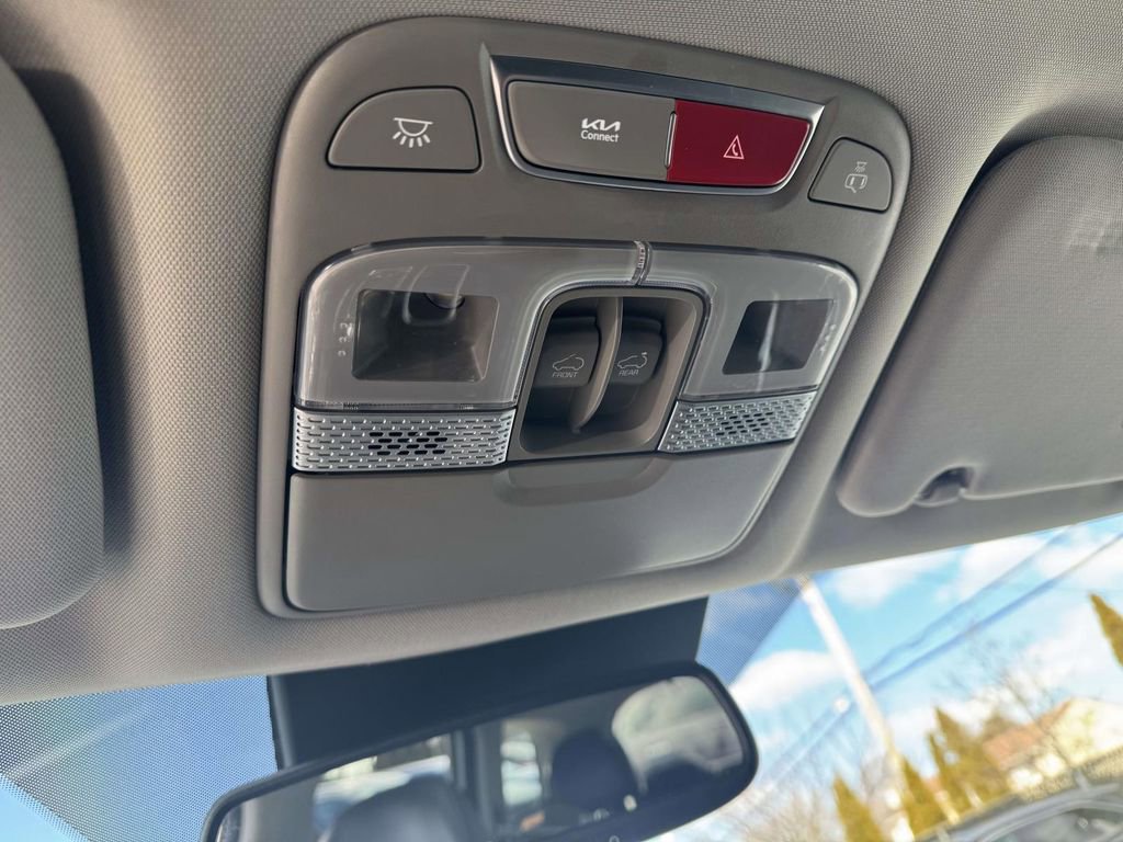 Used 2024 Kia Telluride SX image 31